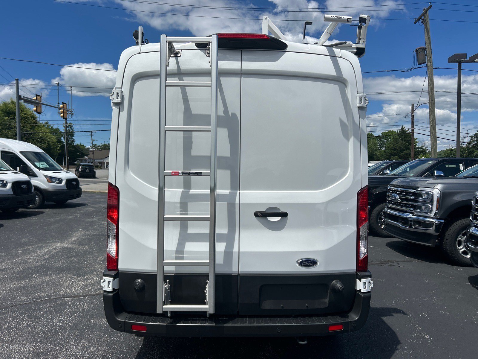 Certified 2024 Ford Transit 250 148 Medium Roof Extended AWD w/ Load Area Protection Package image 9