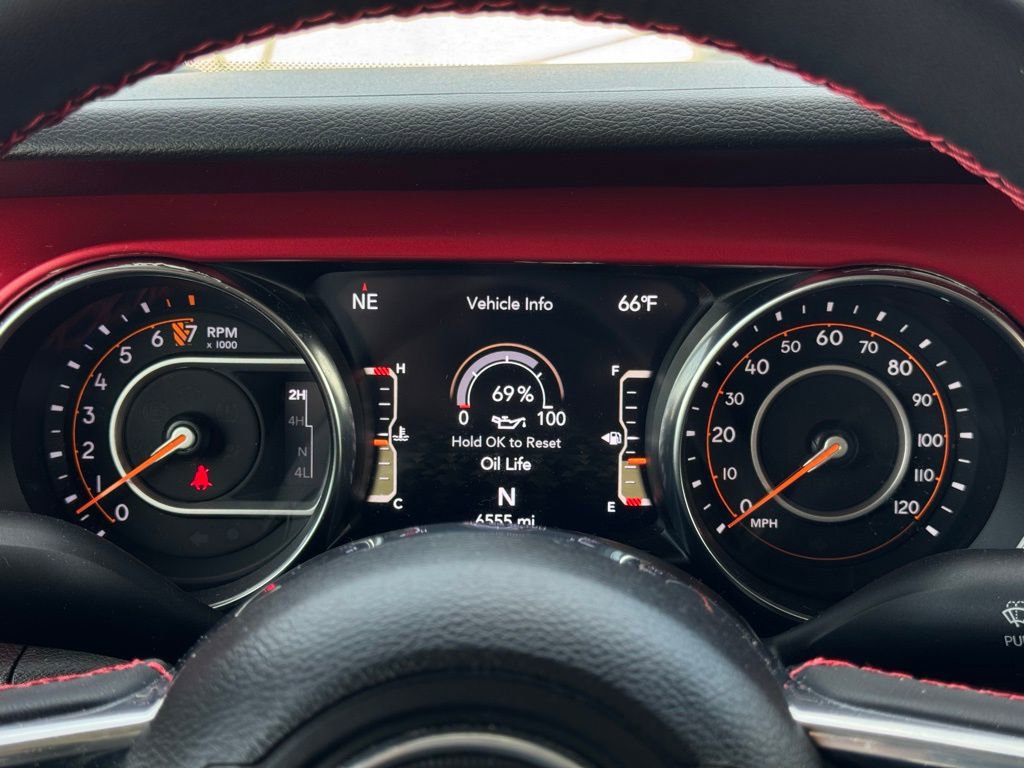 Used 2023 Jeep Gladiator Rubicon image 10