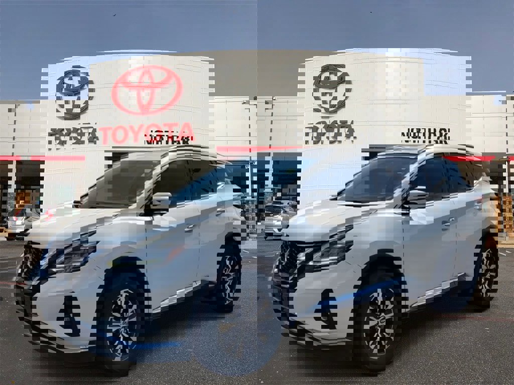 Used 2019 Nissan Murano SV w/ Premium Package