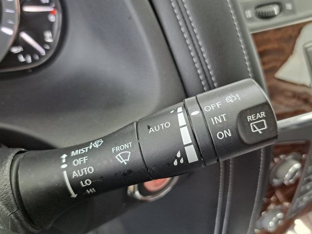 Used 2020 Nissan Armada SL w/ Premium Package AWD/4WD image 11