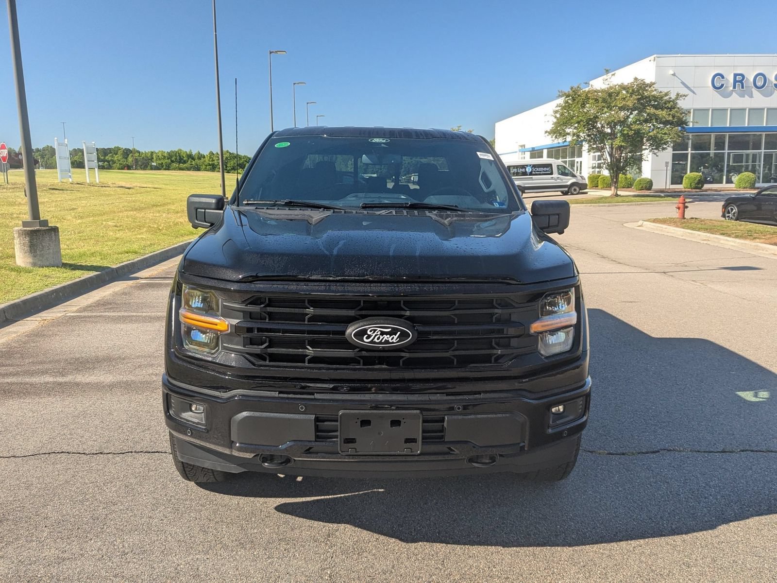 New 2026 Ford F150 XLT w/ Equipment Group 302A MID AWD/4WD image 8