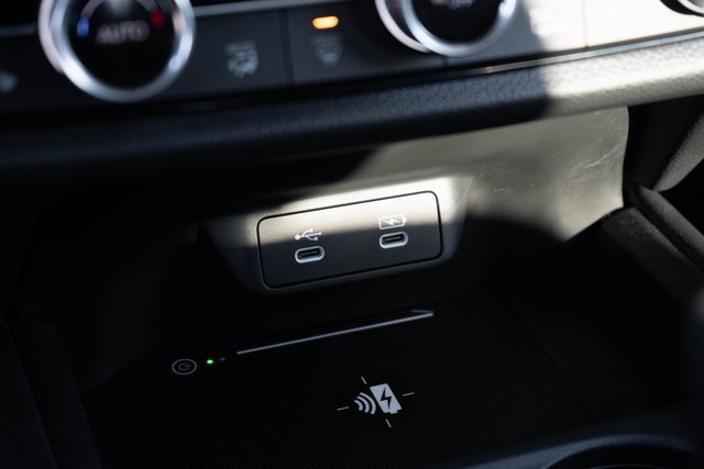 New 2026 Honda HR-V EX-L image 23