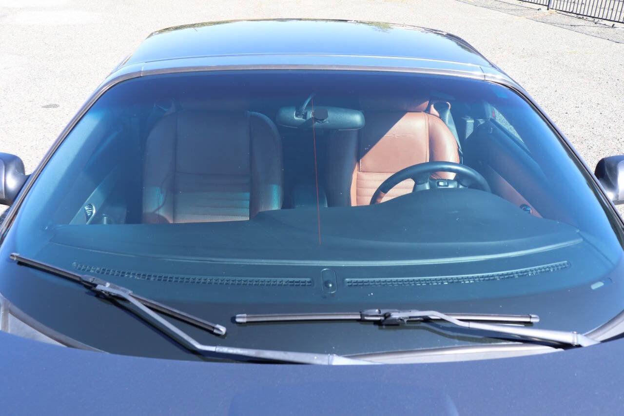 Used 2003 Ford Thunderbird image 18