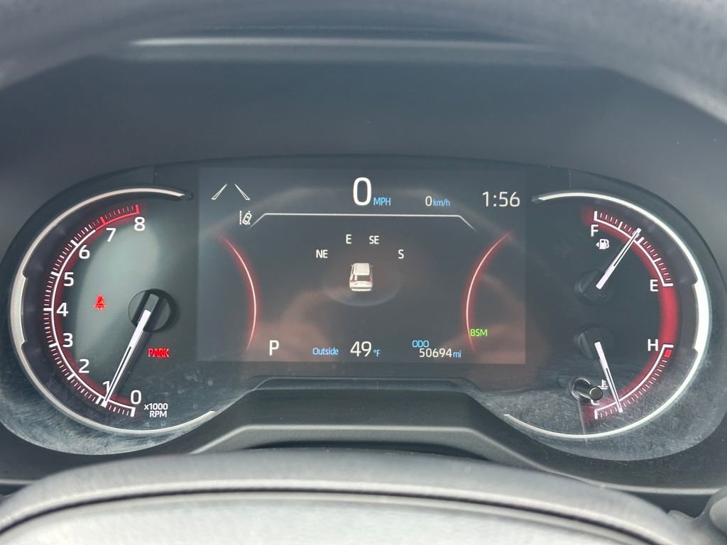 Used 2024 Toyota RAV4 XLE FWD image 30