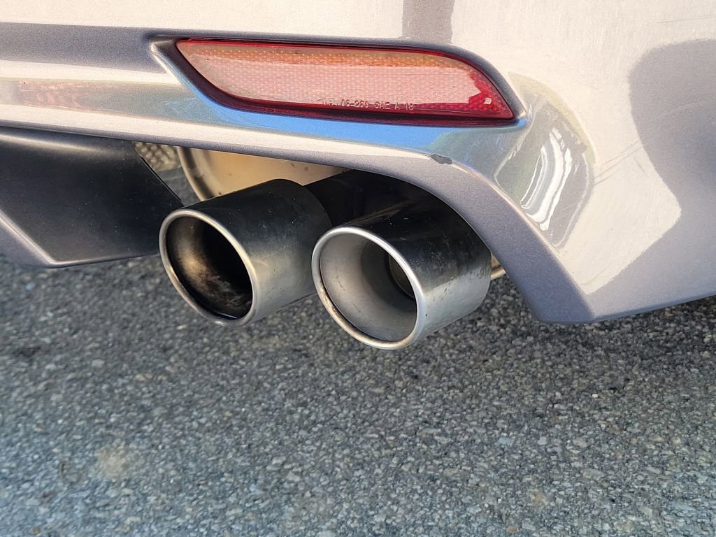 Used 2023 Toyota Camry SE w/ Convenience Package FWD image 8