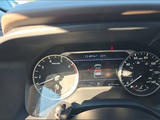 Used 2023 Nissan Rogue SV w/ SV Premium B Package image 5