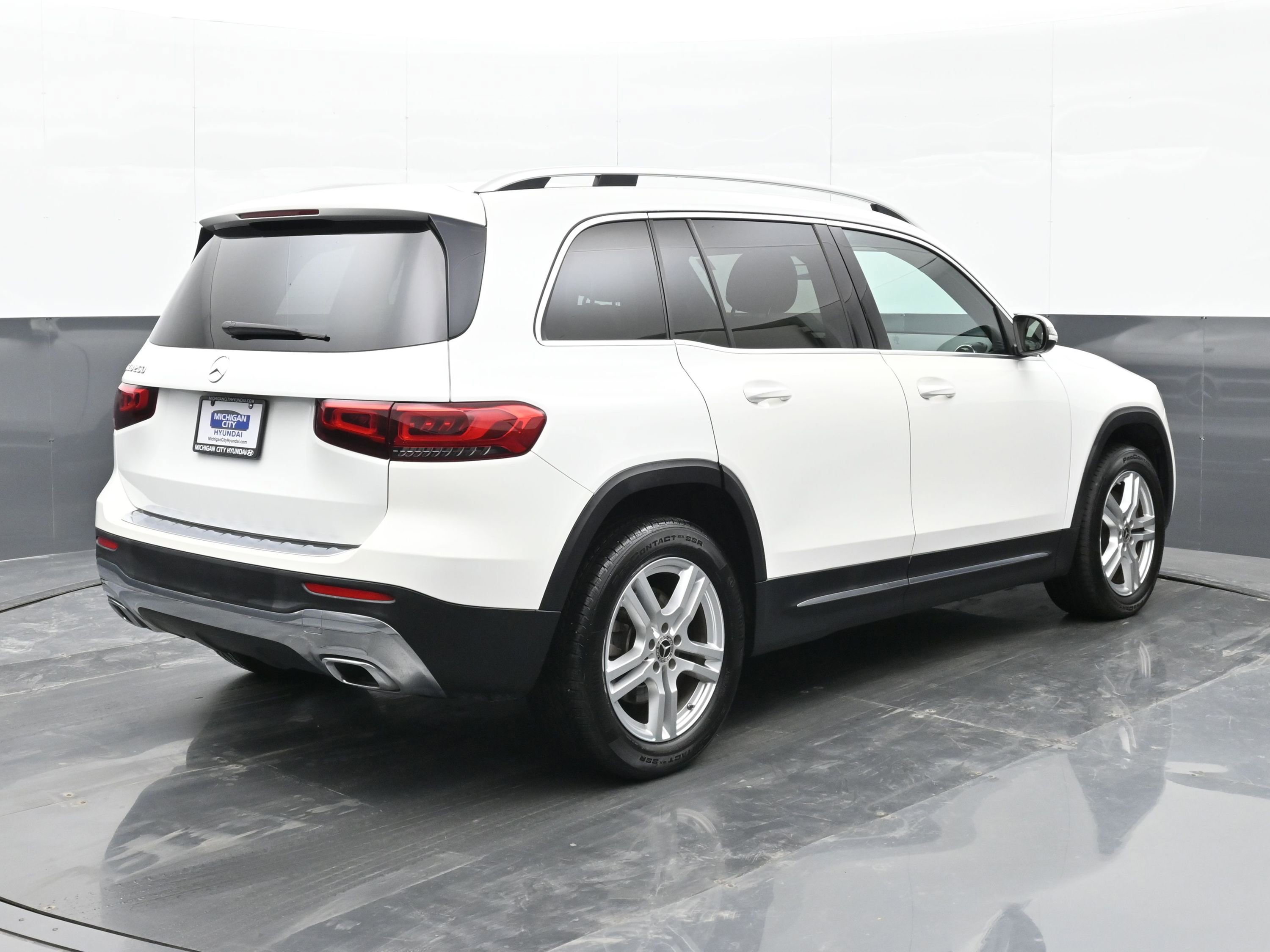 Used 2020 Mercedes-Benz GLB 250 image 8