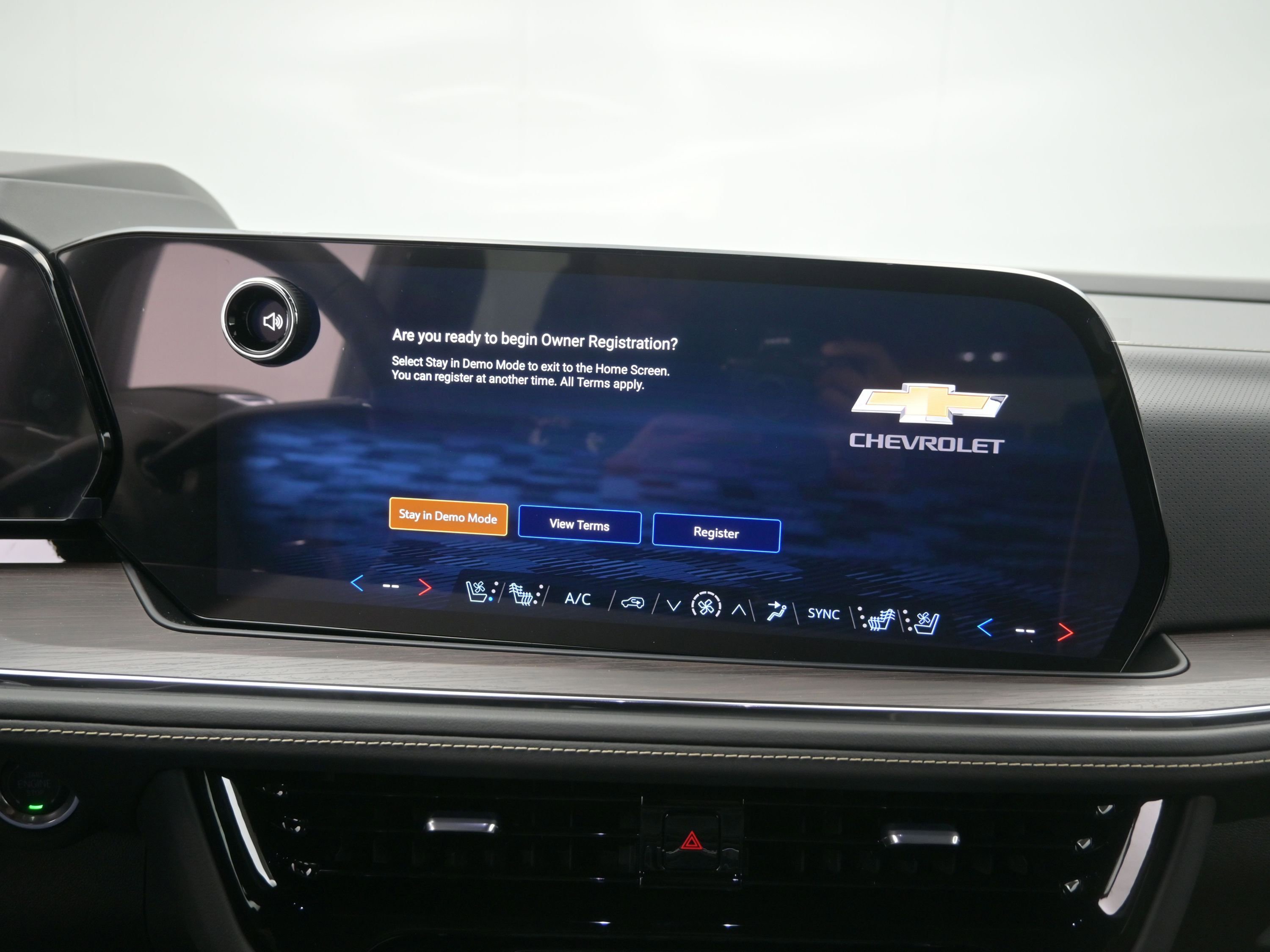 New 2026 Chevrolet Suburban Premier RWD image 13
