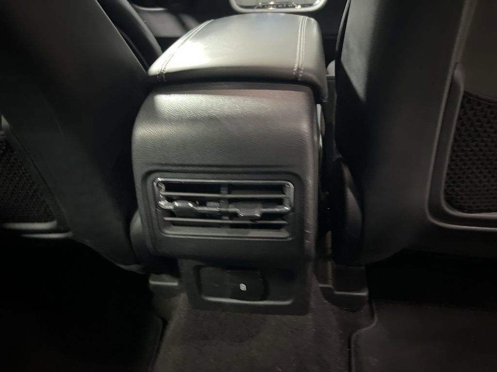 Used 2022 Lincoln Corsair FWD image 12