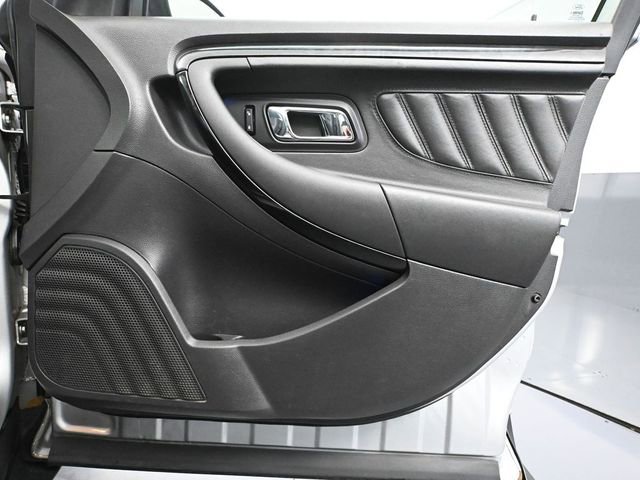 Used 2010 Ford Taurus Limited image 38