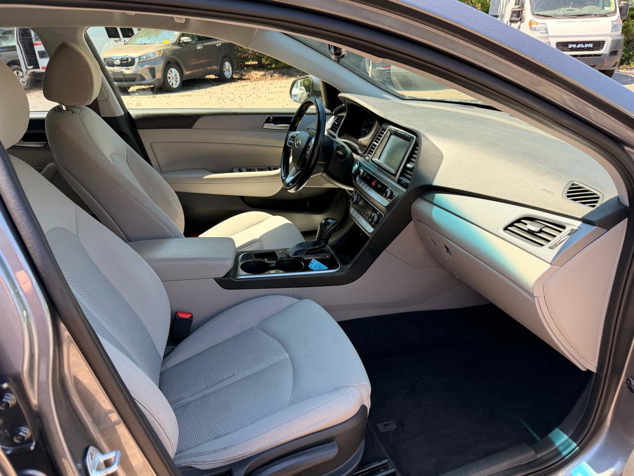 Used 2019 Hyundai Sonata SEL FWD image 23