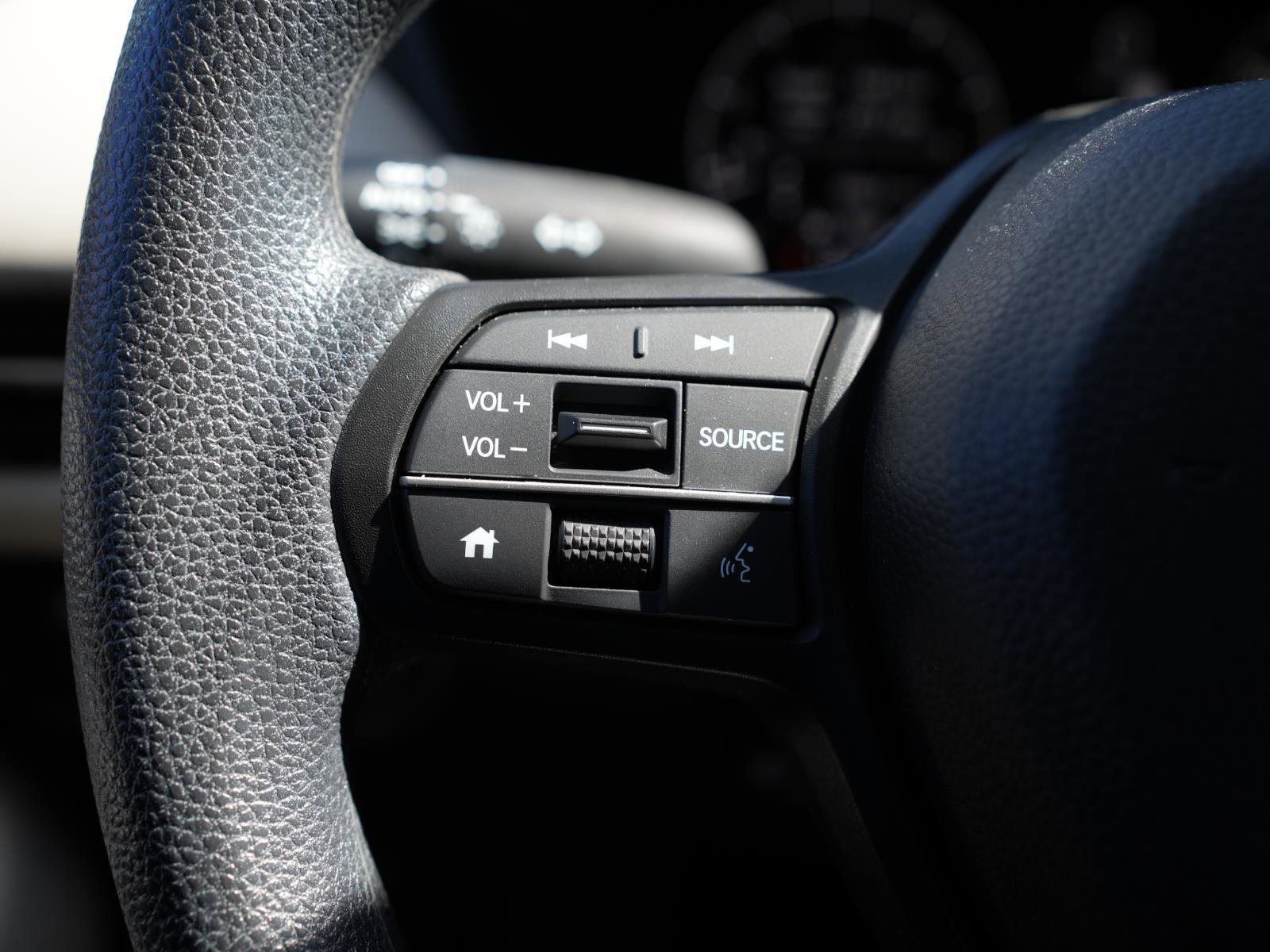 Used 2024 Honda HR-V LX image 17