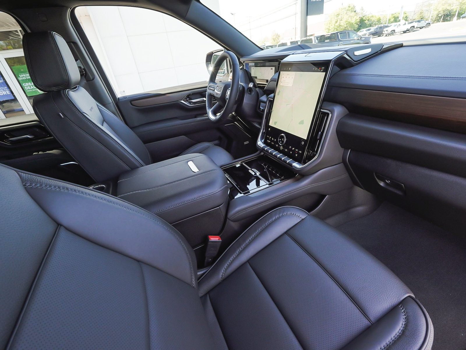 Used 2026 GMC Yukon XL Denali w/ Sun & Power Step Package AWD/4WD image 45