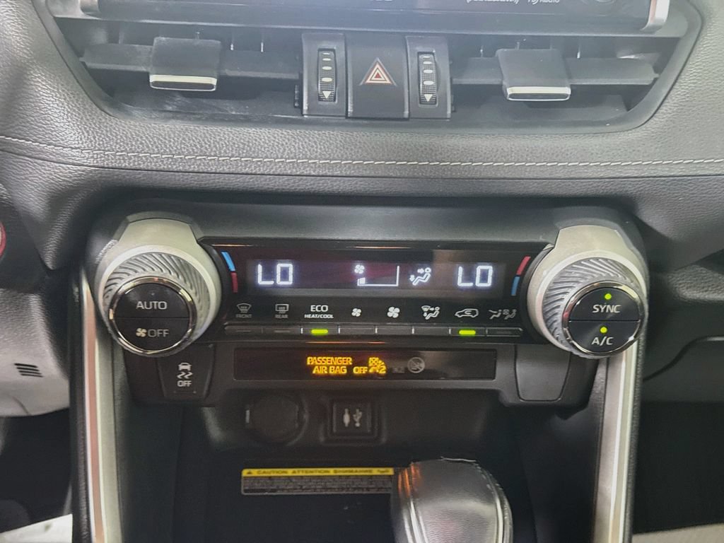 Certified 2019 Toyota RAV4 XLE Premium w/ Advanced Technology Package AWD/4WD image 16