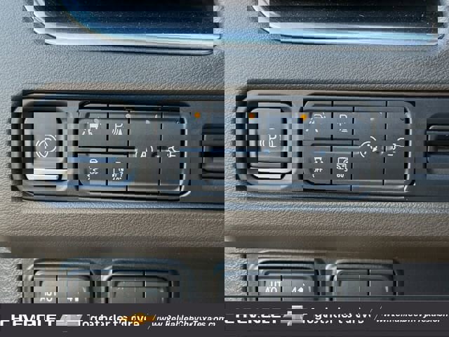 Used 2022 GMC Yukon SLT w/ SLT Premium Package image 27