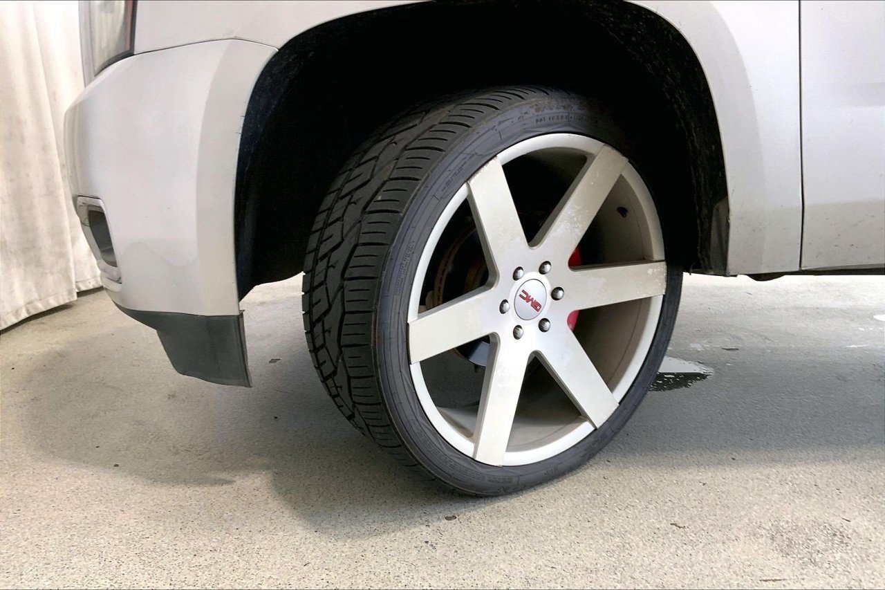 Used 2018 GMC Yukon SLE w/ SLE Value Package RWD image 20