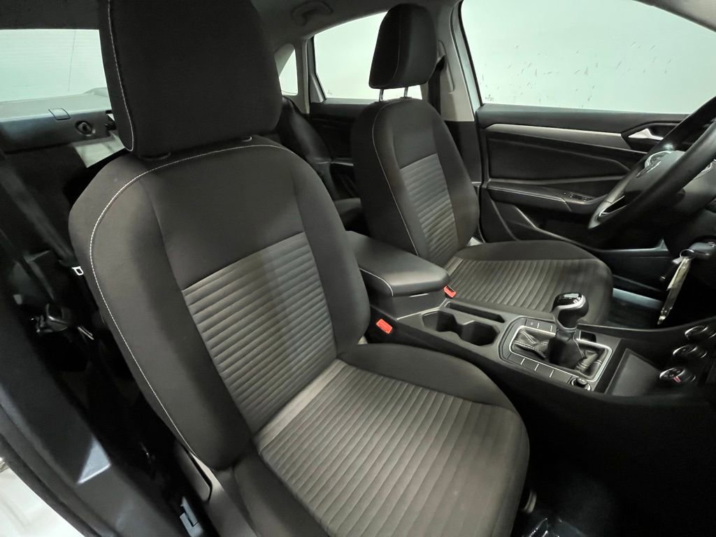 Used 2023 Volkswagen Jetta S image 12