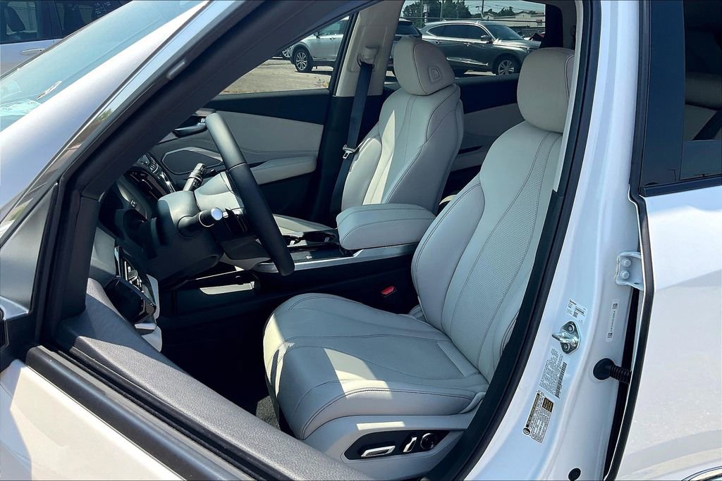 Used 2025 Acura RDX w/ Technology Package image 27