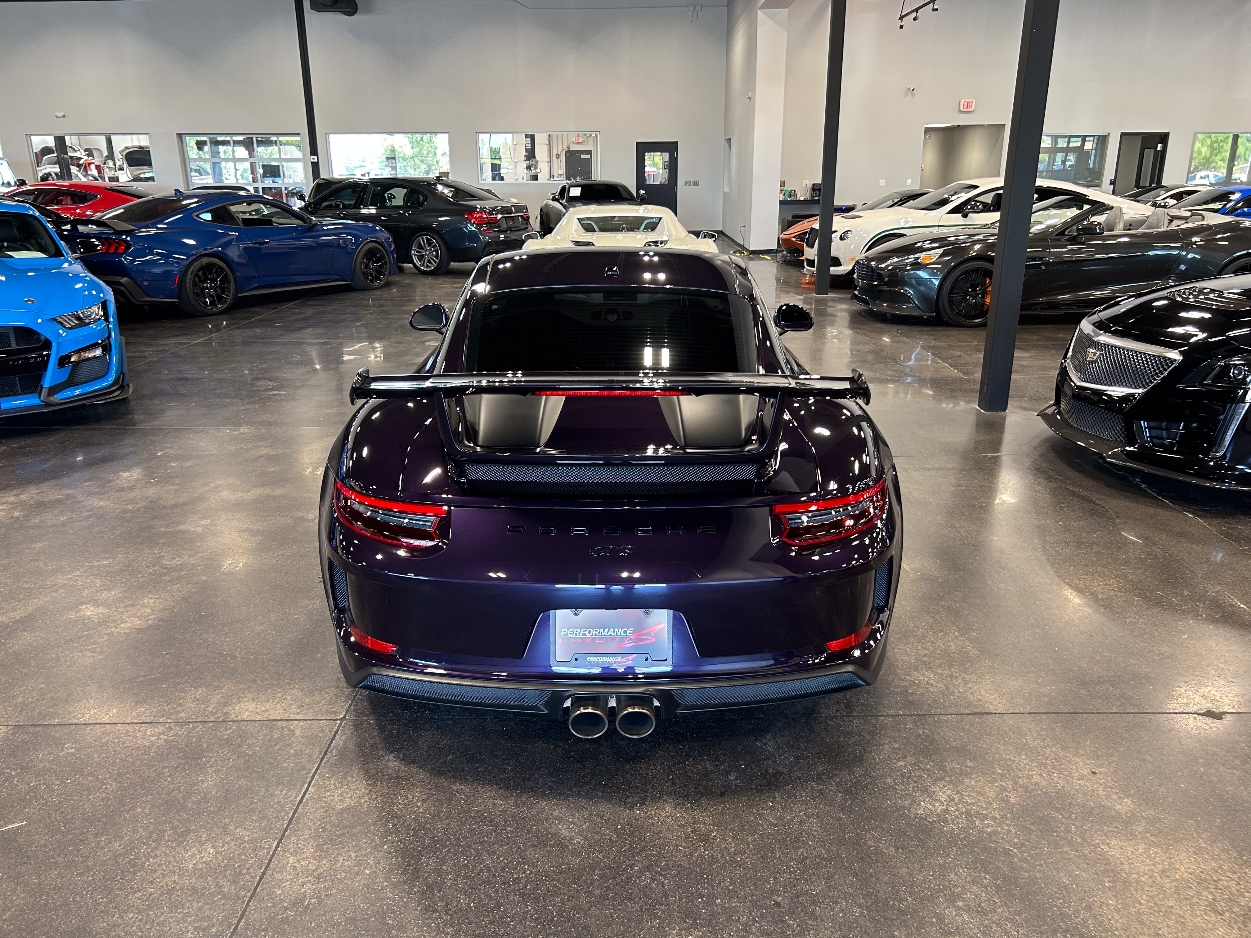 Used 2018 Porsche 911 GT3 RWD image 4
