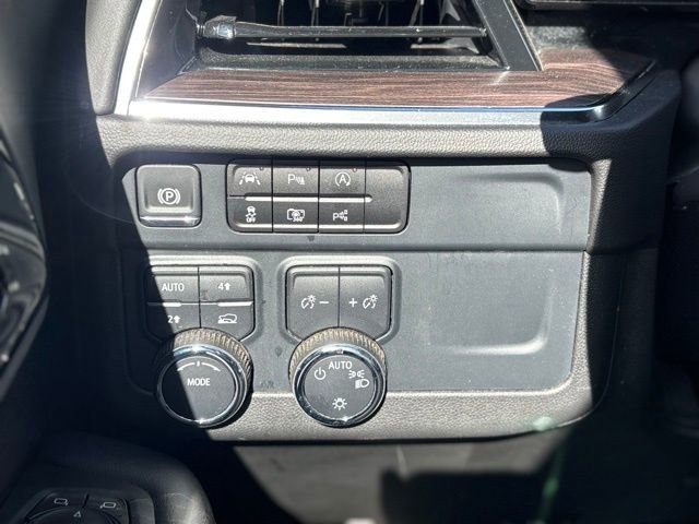 Certified 2025 Chevrolet Tahoe LT image 37