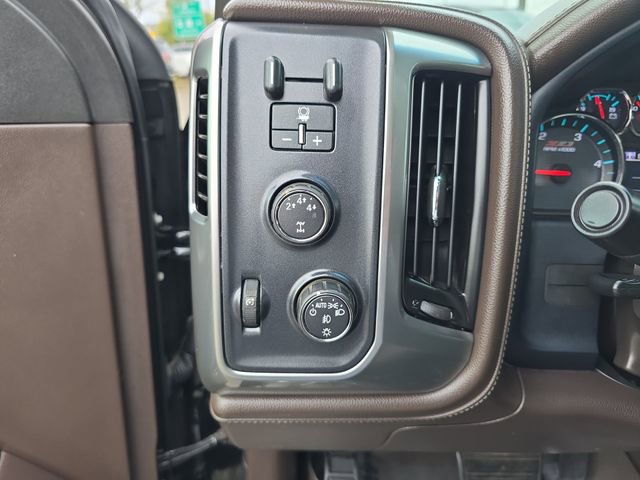 Used 2015 Chevrolet Silverado 3500 LTZ w/ Duramax Plus Package image 18