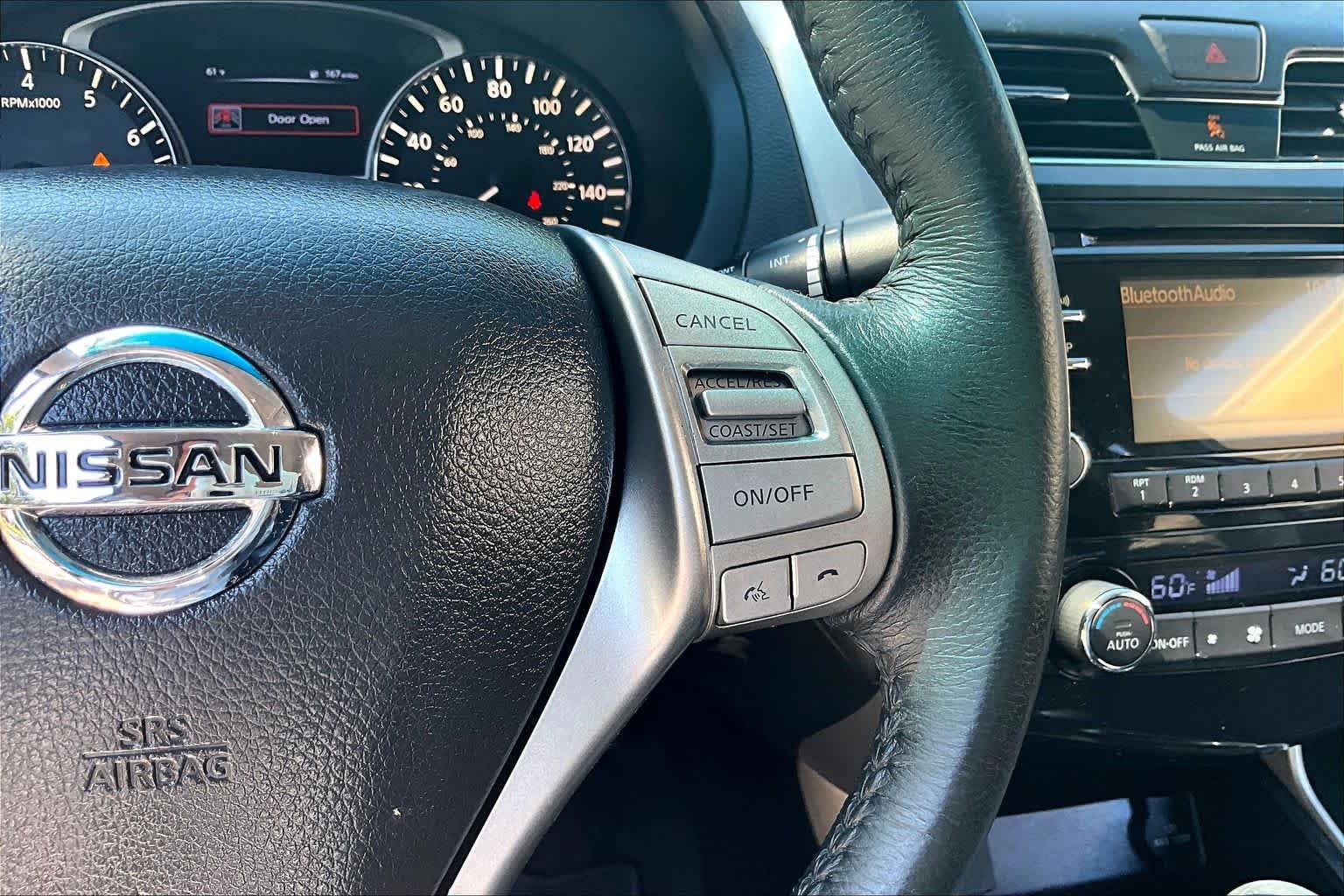 Used 2015 Nissan Altima 2.5 SV FWD image 24