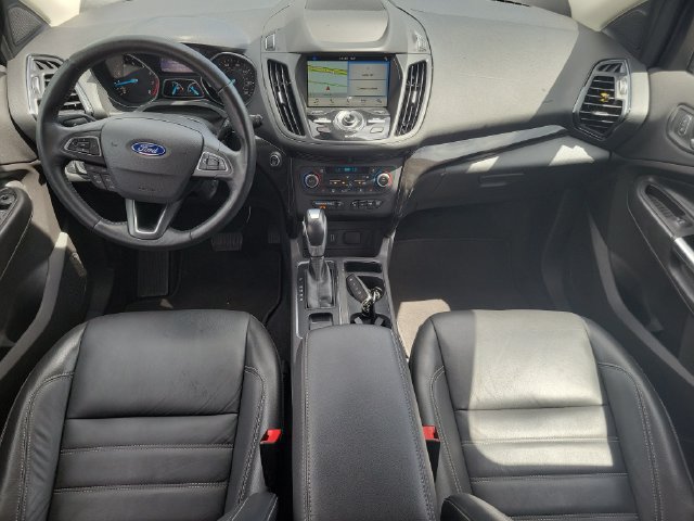 Used 2019 Ford Escape Titanium w/ U9j03 - Titanium Tow Package AWD/4WD image 13