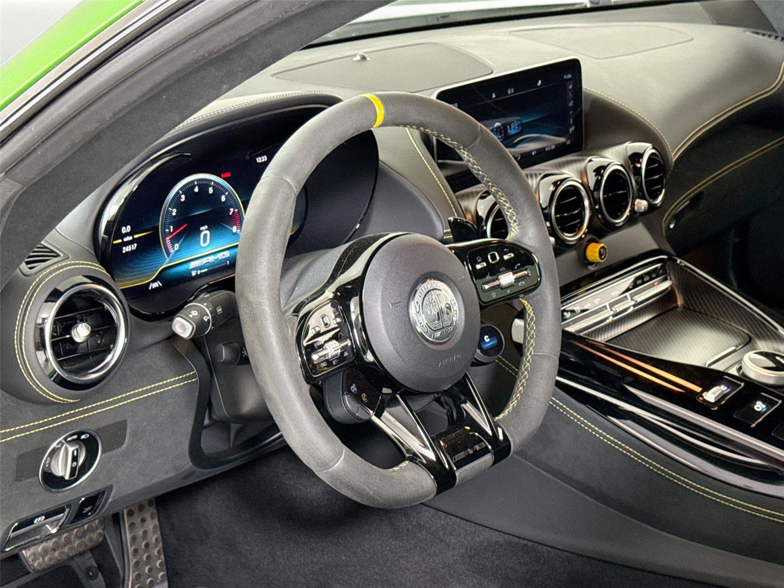 Used 2020 Mercedes-Benz AMG GT R image 16