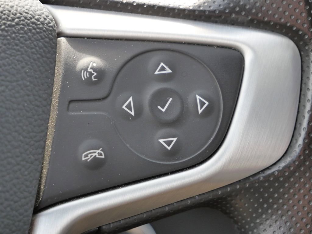 Used 2024 GMC Terrain SLE w/ Driver Convenience Package image 42