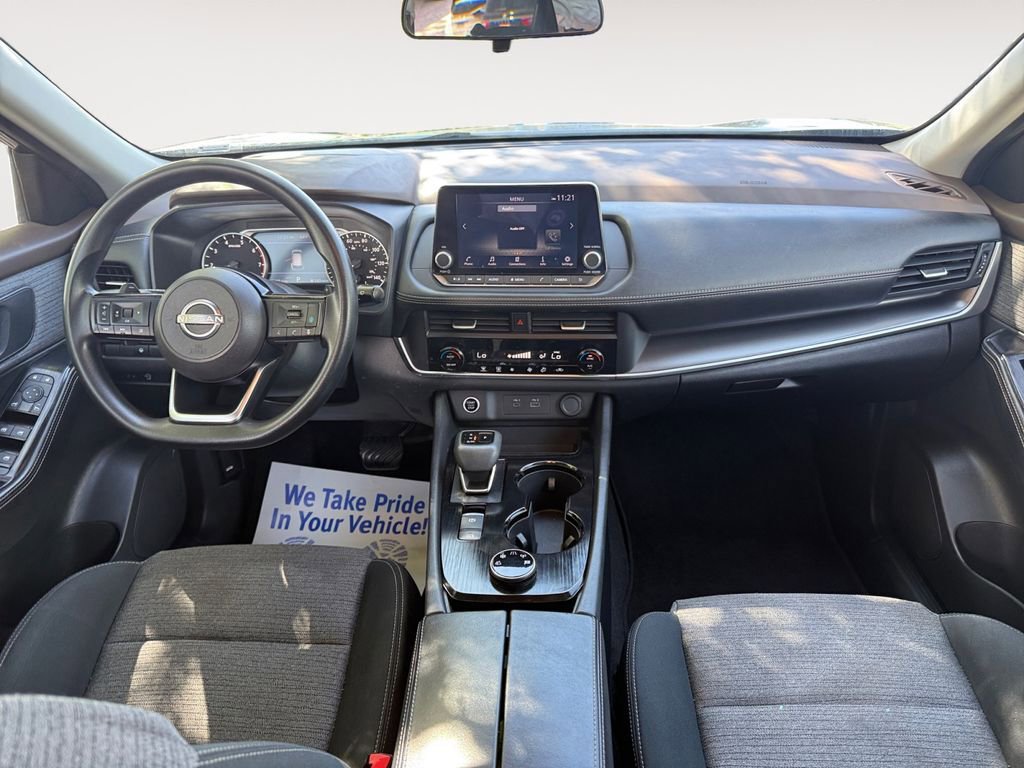 Used 2023 Nissan Rogue SV AWD/4WD image 10