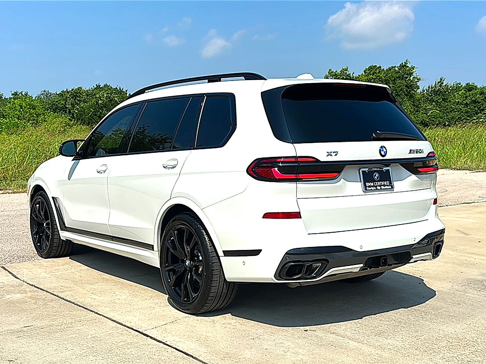 Used 2025 BMW X7 M60i AWD/4WD image 6