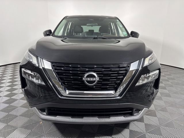 Used 2023 Nissan Rogue SV image 11