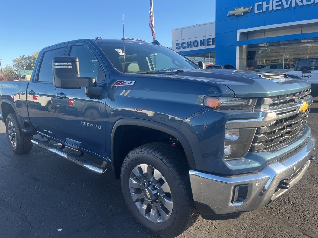 New 2026 Chevrolet Silverado 2500 LT w/ All Star Edition image 8