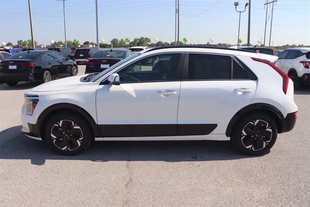 New 2024 Kia Niro Wave image 4