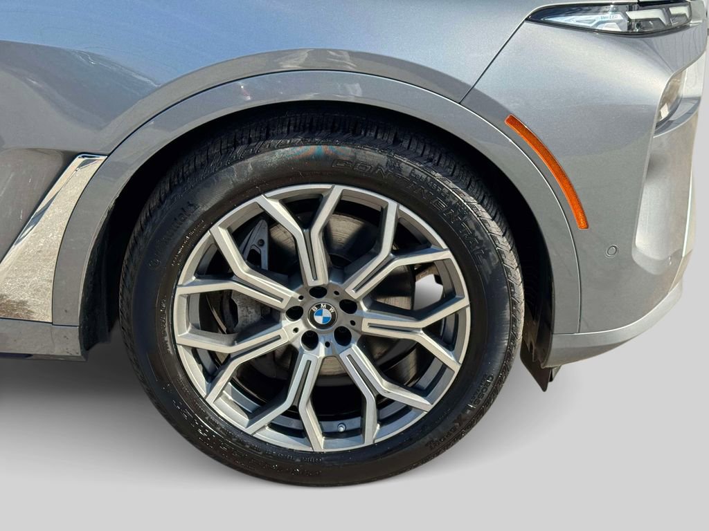 Certified 2024 BMW X7 xDrive40i w/ Premium Package image 7