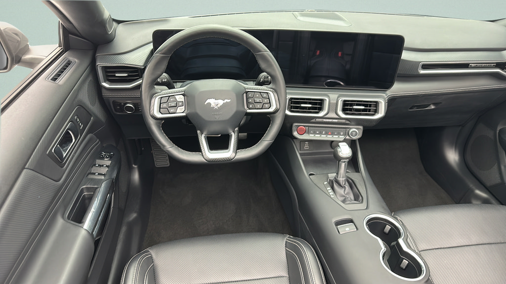 Used 2025 Ford Mustang Premium RWD image 13