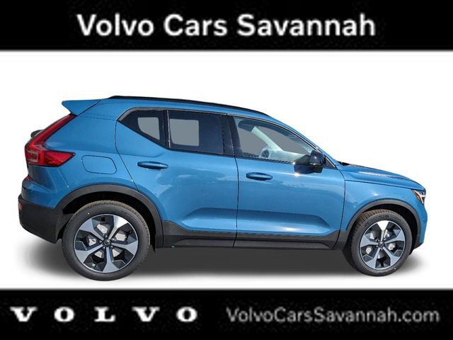 New 2025 Volvo XC40 B5 Plus w/ Protection Package Premier image 2