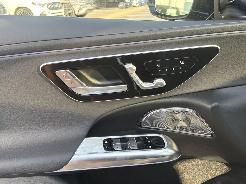 New 2027 Mercedes-Benz E 450 4MATIC Sedan image 21