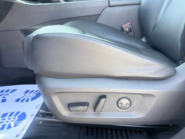 Certified 2024 Nissan Rogue SV w/ SV Premium Package FWD image 25