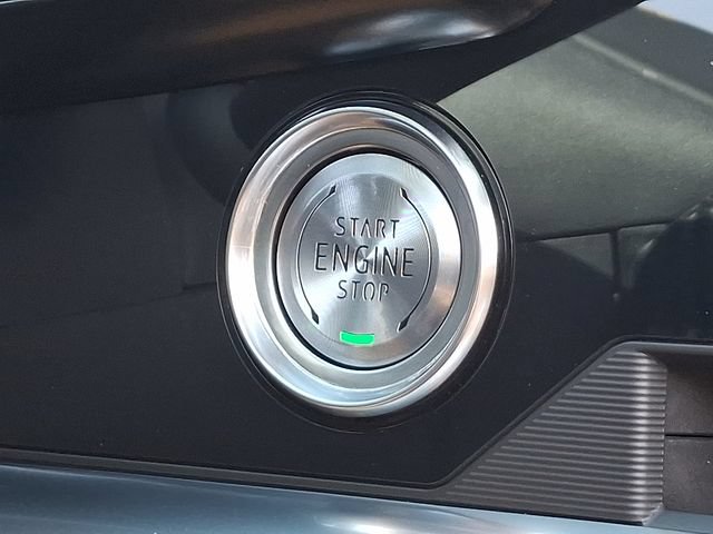Used 2023 Chevrolet Corvette Z06 RWD image 15
