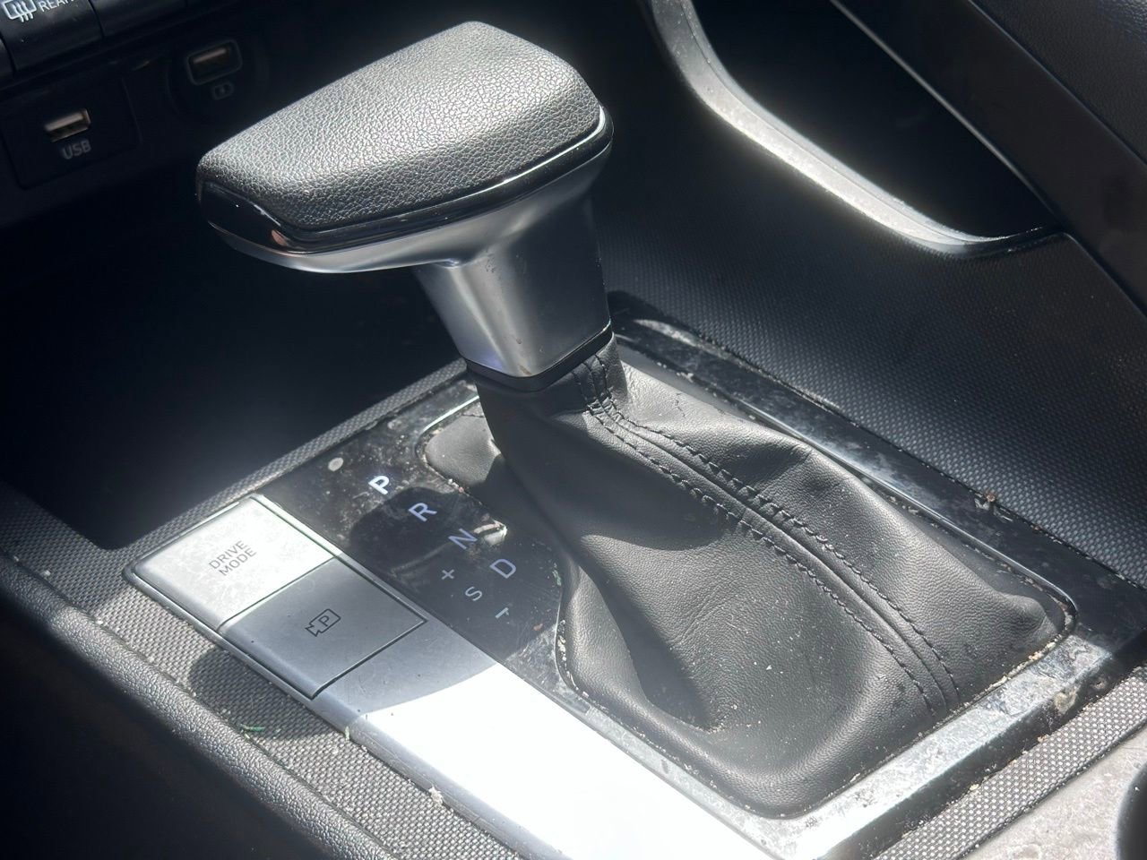Used 2022 Hyundai Elantra SEL FWD image 32