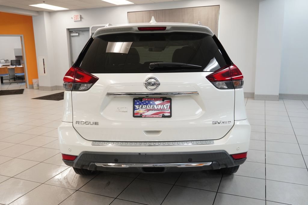 Used 2019 Nissan Rogue SV AWD/4WD image 8