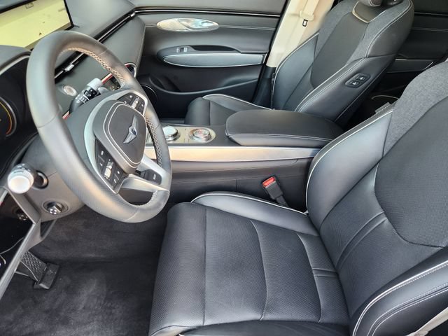 Used 2023 Genesis Electrified GV70 AWD/4WD image 8
