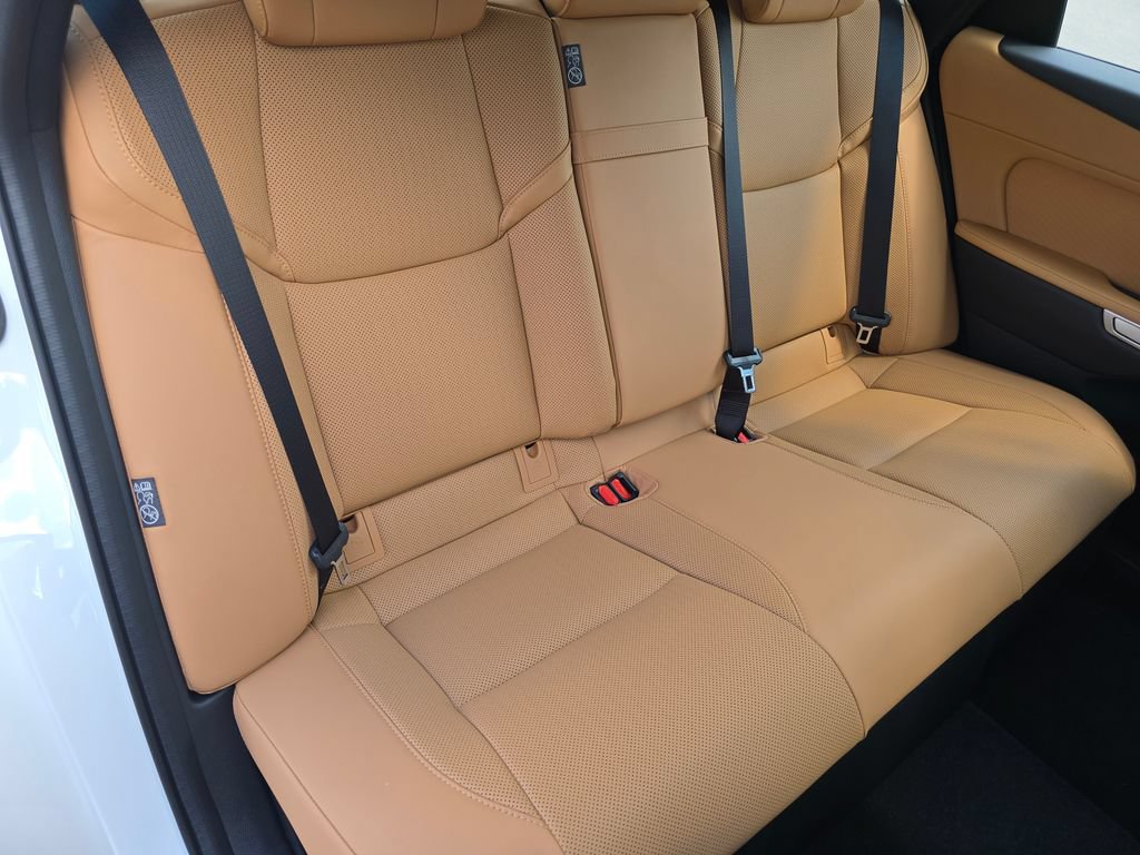 New 2026 Lexus ES 500e AWD/4WD image 27