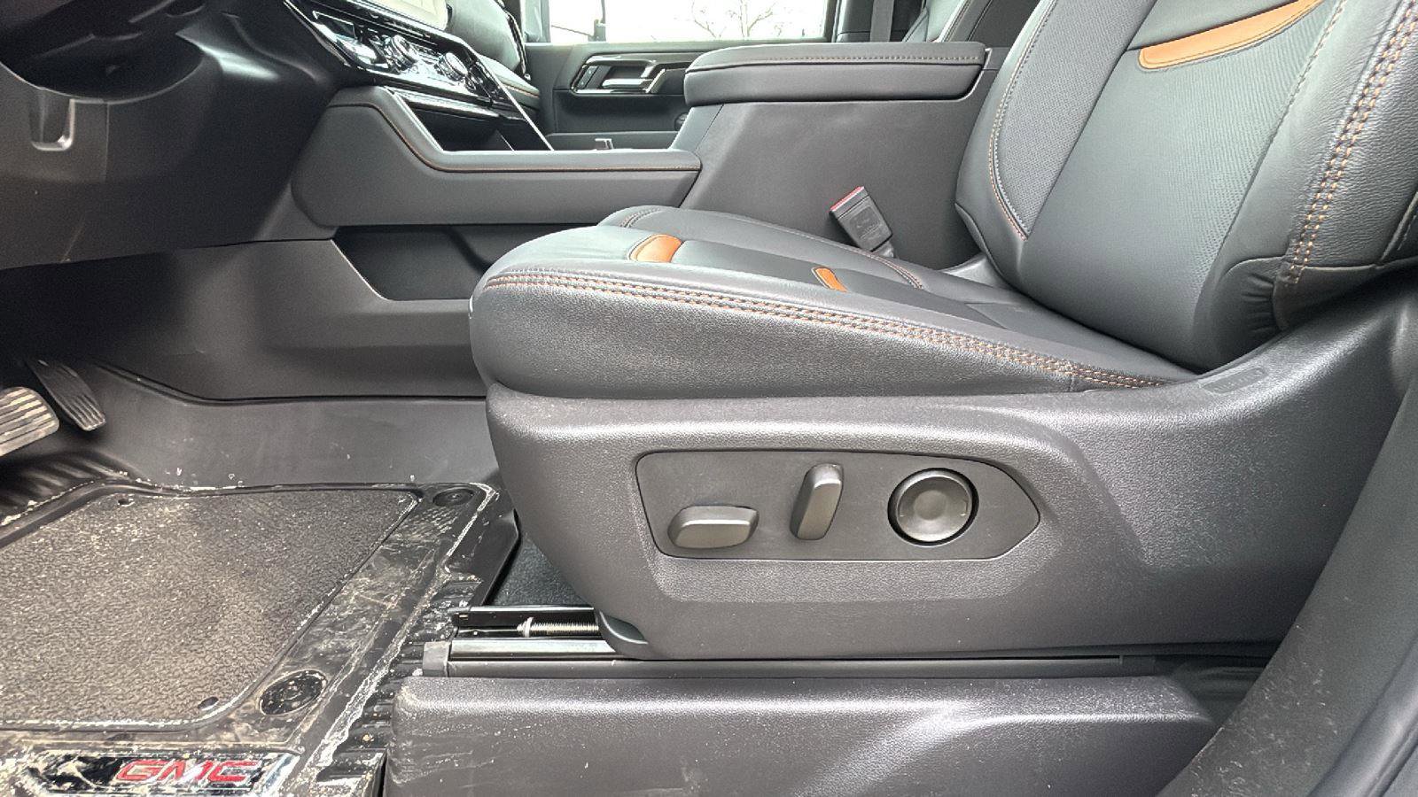 New 2026 GMC Sierra 2500 AT4 w/ AT4 Premium Plus Package image 24