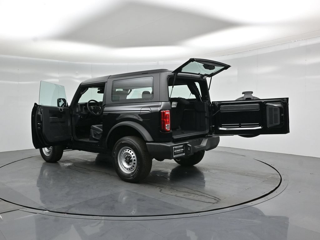 New 2026 Ford Bronco 2-Door AWD/4WD image 26