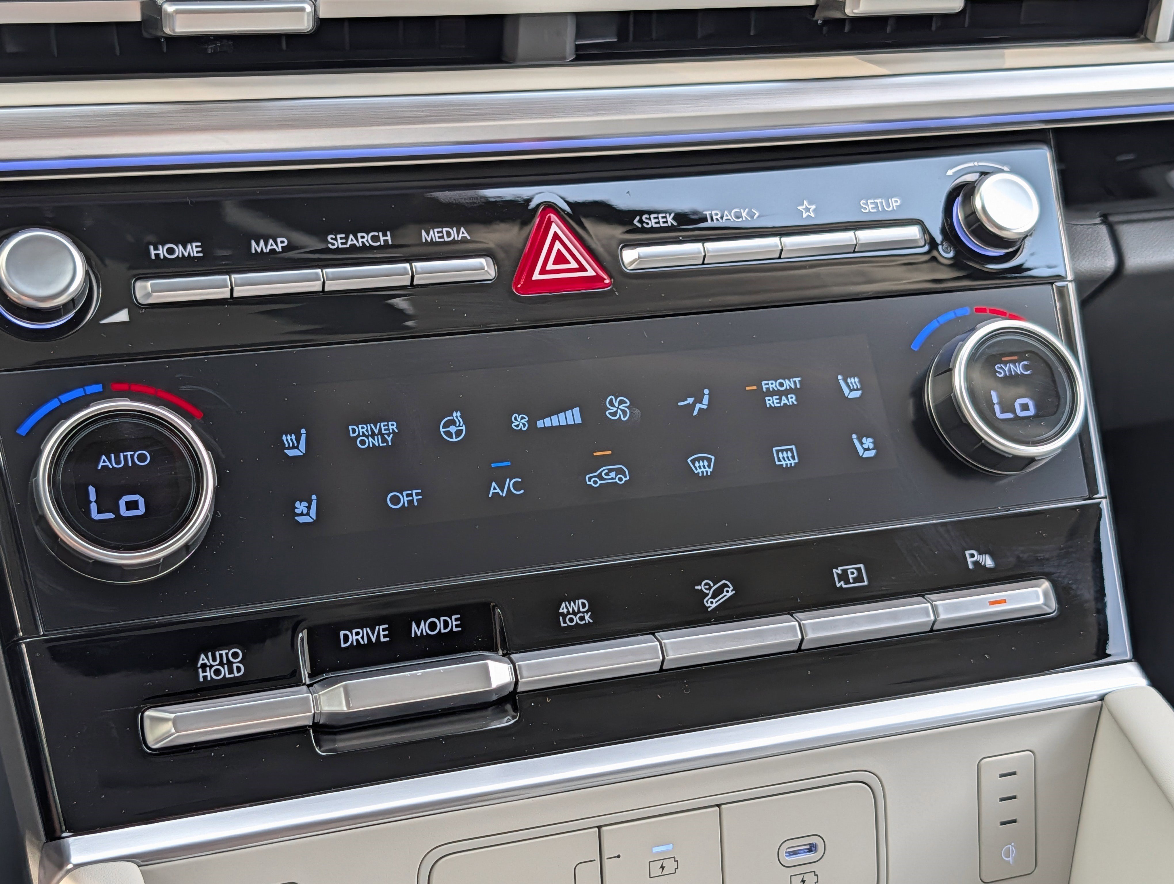 New 2026 Hyundai Santa Fe Calligraphy AWD/4WD image 11