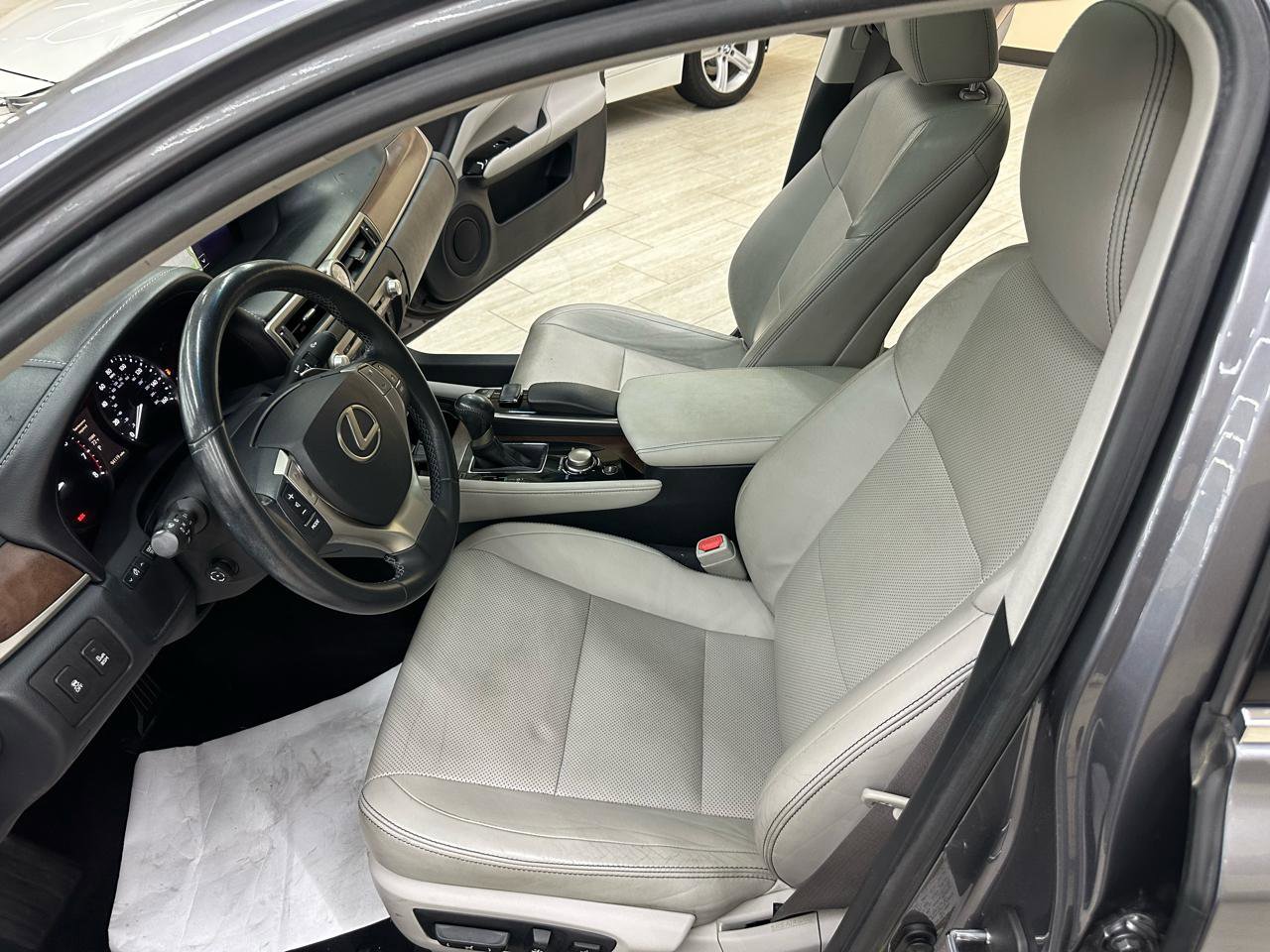 Used 2015 Lexus GS 350 w/ Premium Package RWD image 21