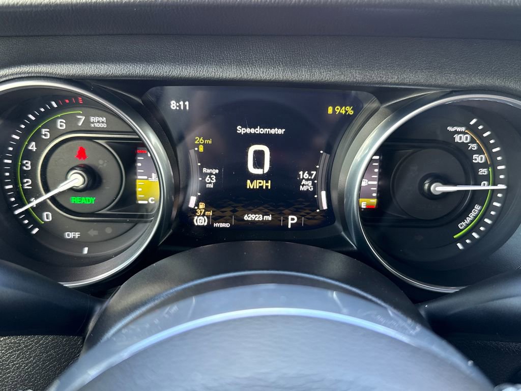 Used 2022 Jeep Wrangler Unlimited Sahara w/ Cold Weather Group image 32