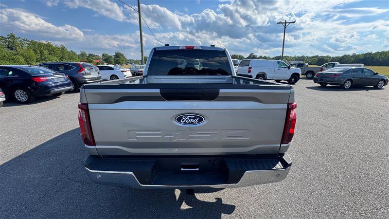 Used 2025 Ford F150 XLT w/ Equipment Group 301A Standard RWD image 17